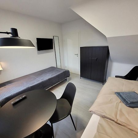 Guesthouse Wi Rooms Jülich Eksteriør bilde